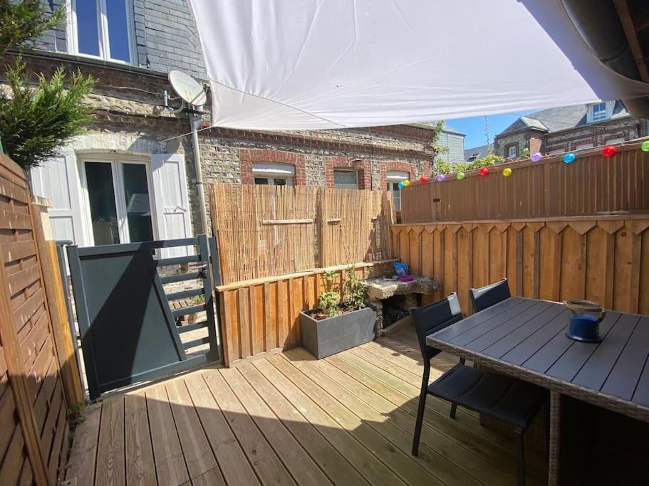 Yport, Maison De Pecheur Avec Jolie Terrasse. エクステリア 写真