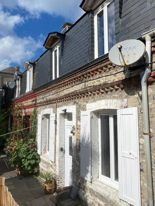 Yport, Maison De Pecheur Avec Jolie Terrasse. エクステリア 写真